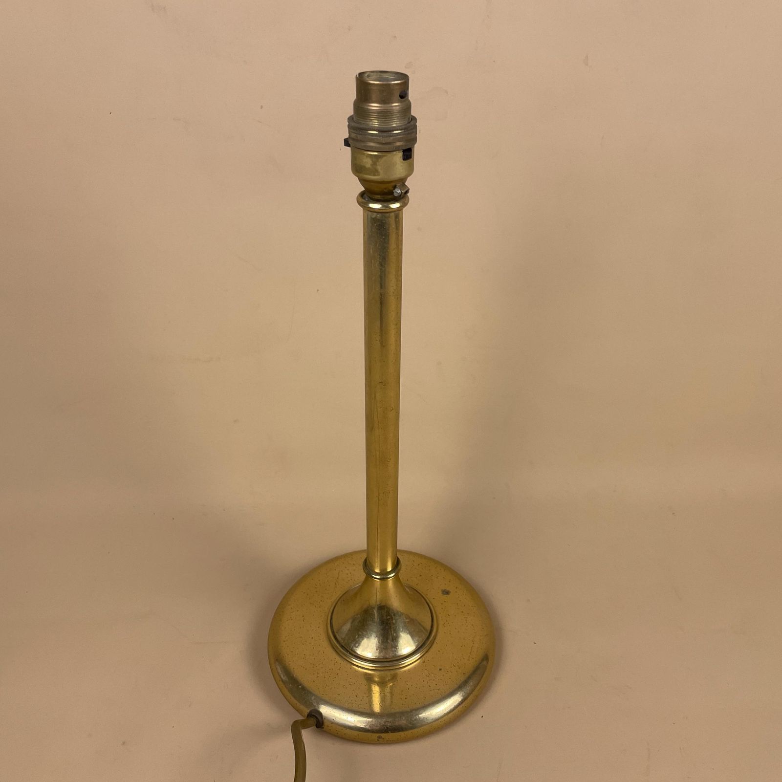 Antique Metal Gold Brass Lamp Light Ornate Vintage Round Base Pattern Bedside Side Column Regency Classic Candle Shape photo 65.0