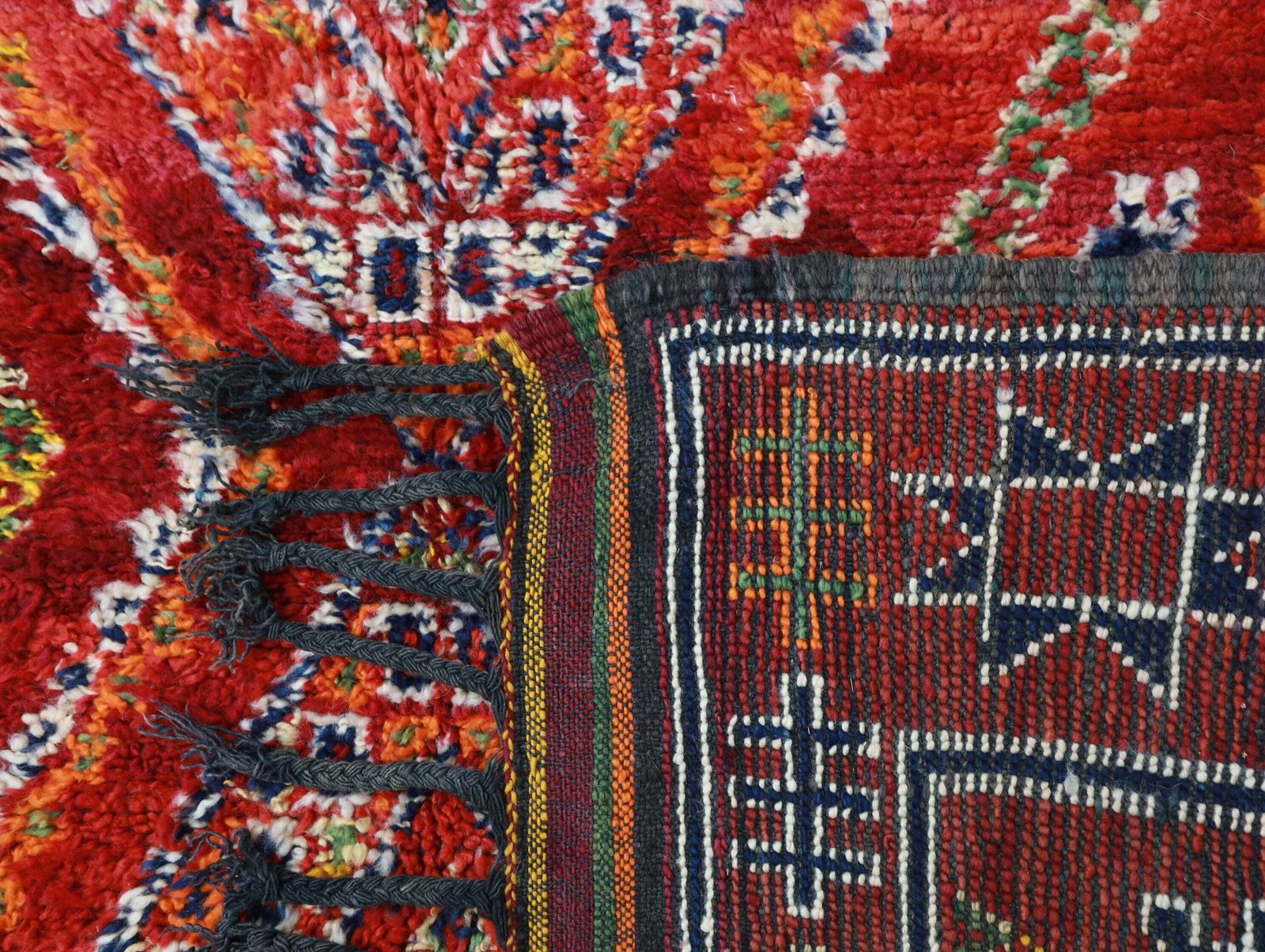 photo furniture Lila Vintage Moroccan Rug 5'8" X 10'5"