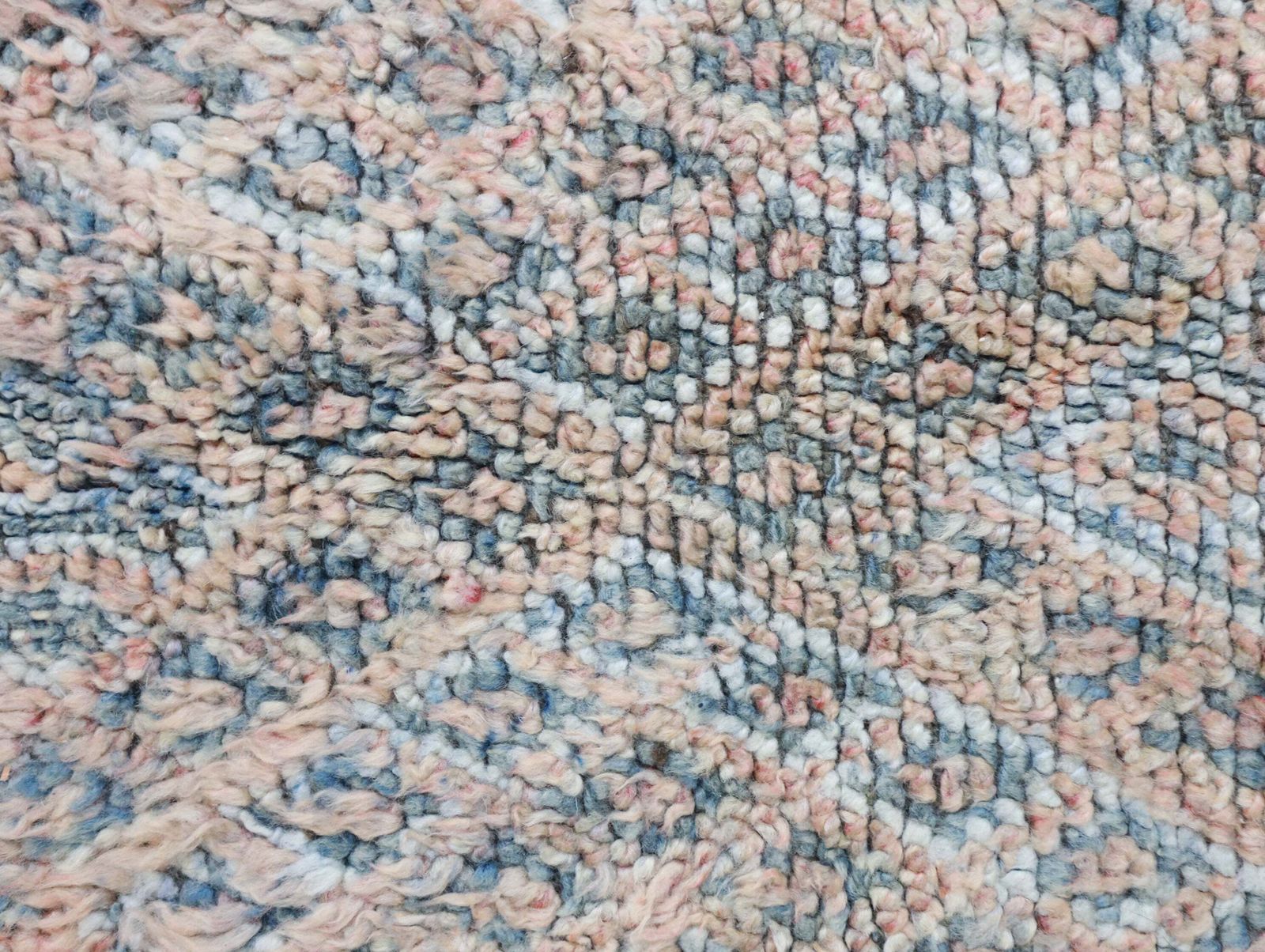 photo furniture Hennuba Vintage Moroccan Rug 6'7" X 8'9"