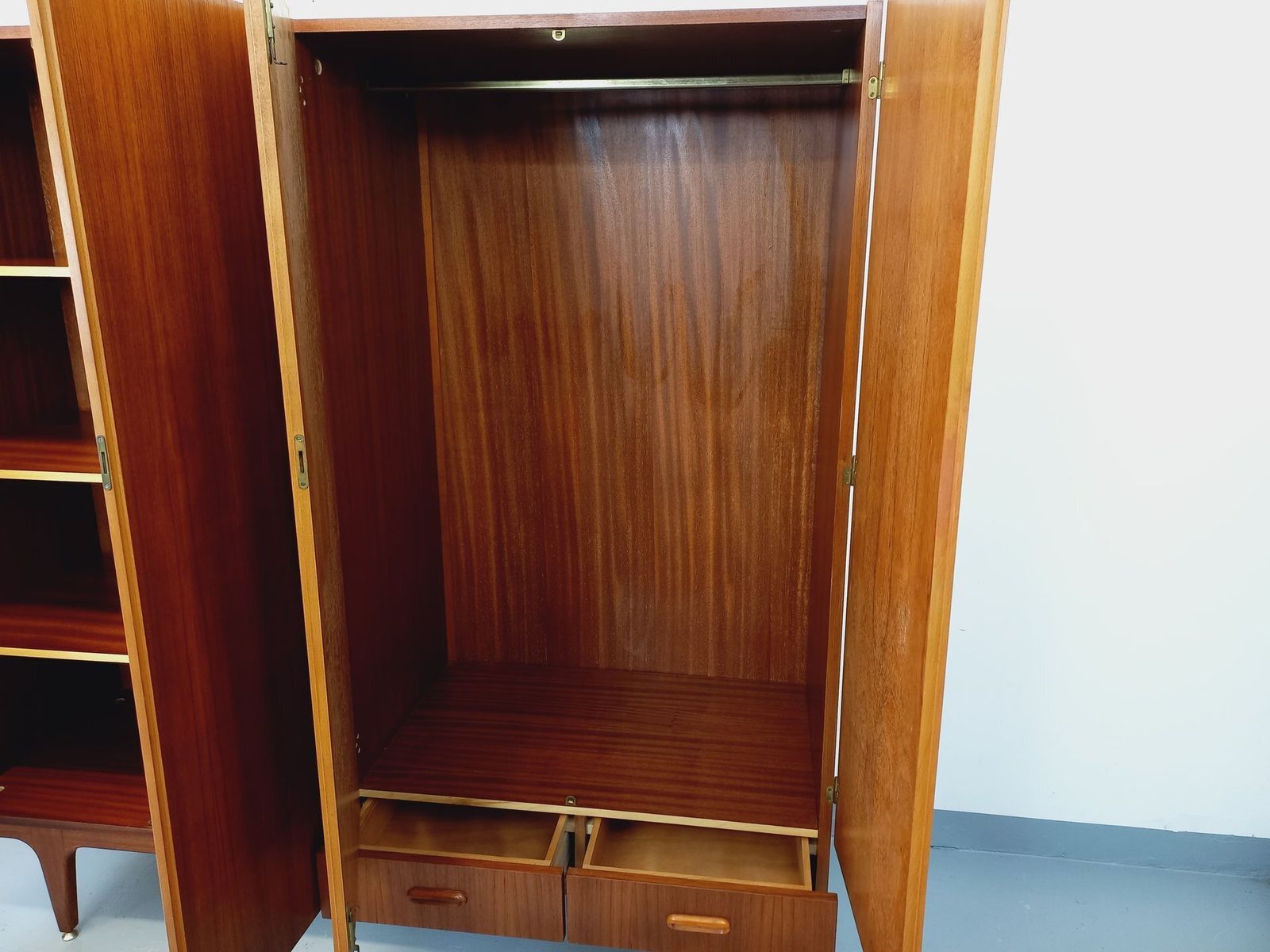 photo buy Scandinavian Wardrobe With 4 Teak Doors