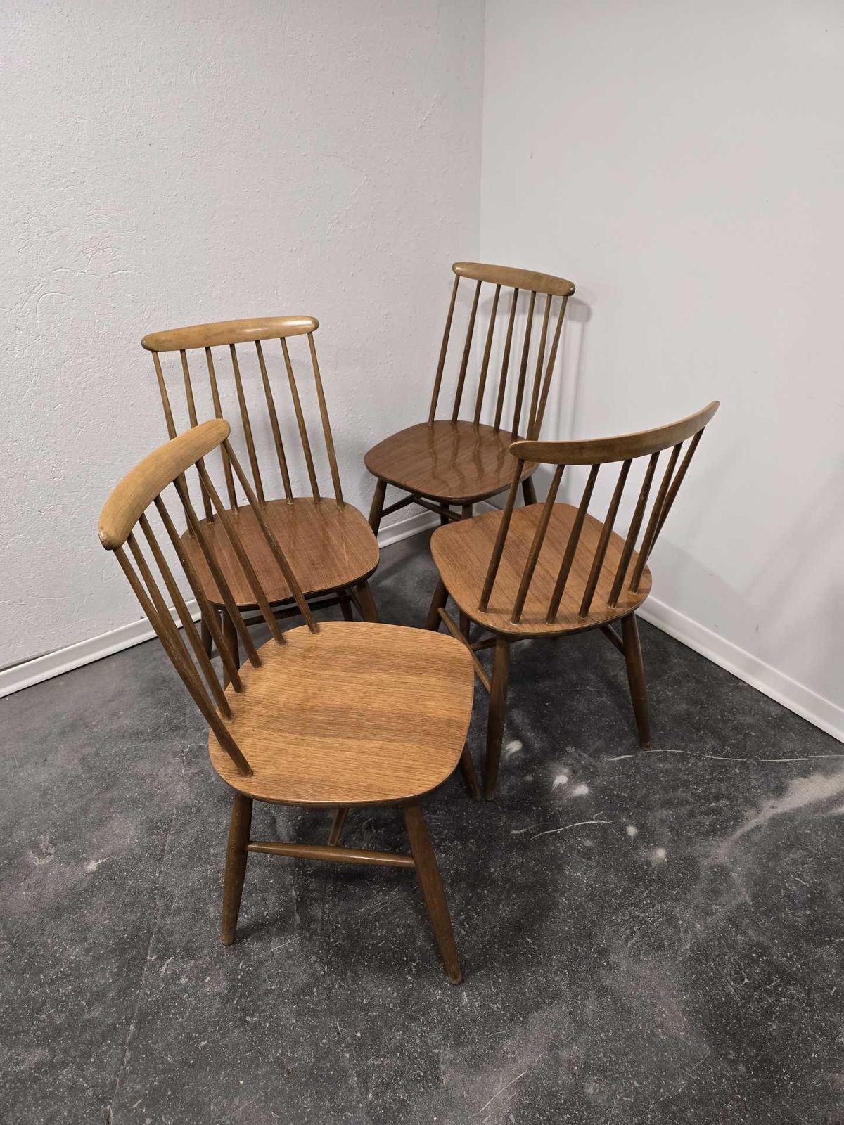 photo buy Dining Chairs By Ilmari Tapivaara 1970s Set Of 4