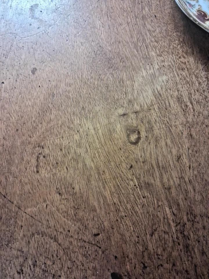 photo vinterior Antique Victorian Pembroke Table Full Of Gorgeous Patina