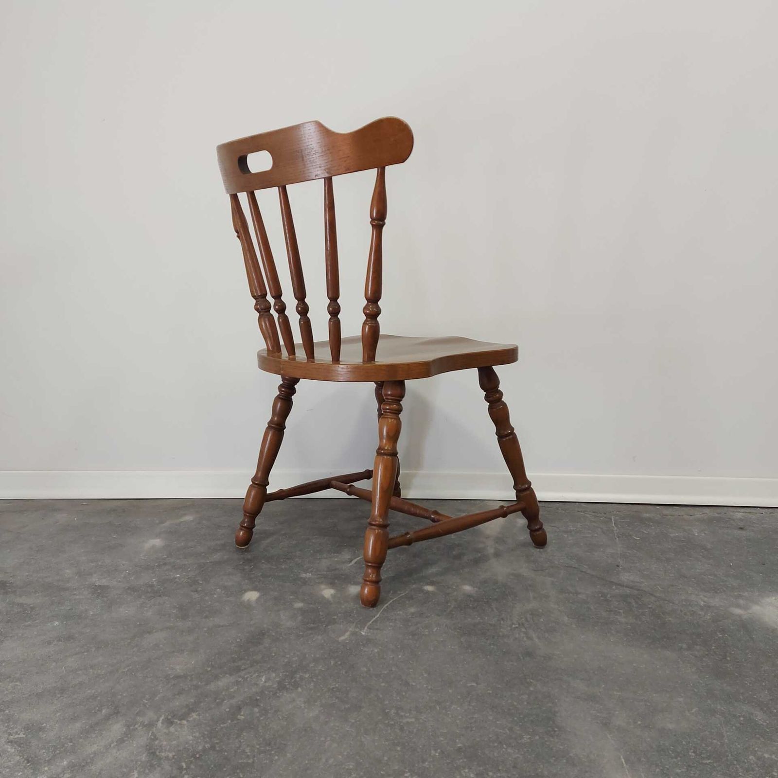 photo furniture Farmhouse Dining Chairs, 1970s 1 Of 3