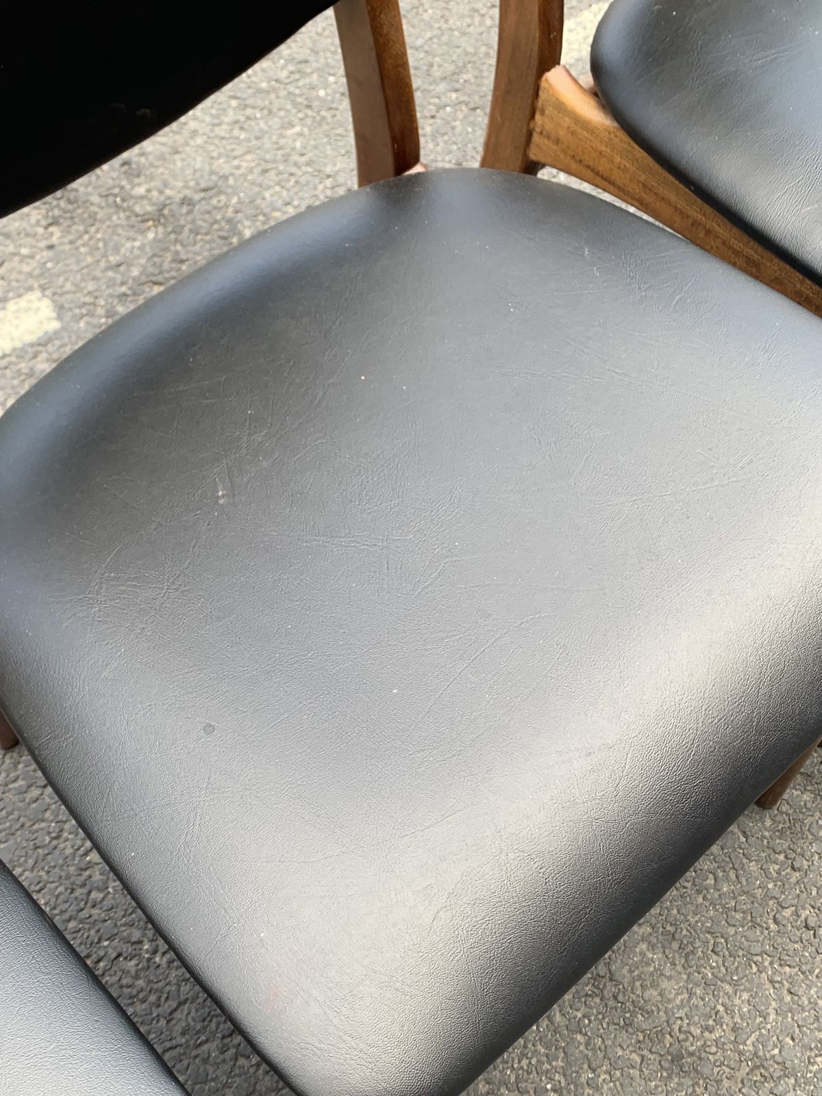 photo furniture Set Of Four Danish Mid Century Dining Chairs