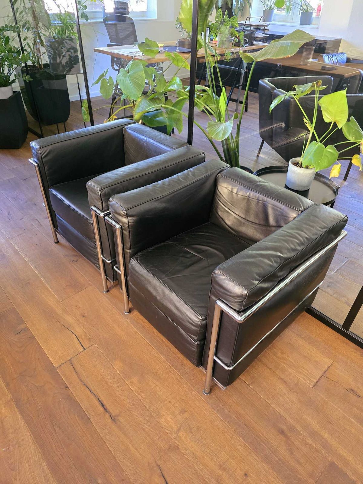 Lc2  Le Corbusier Armchair, 1990 S