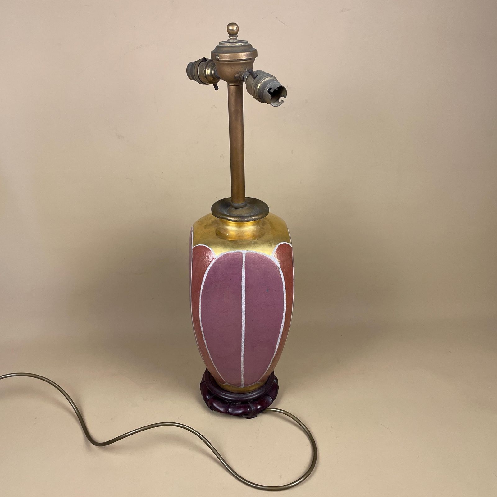 Vintage Ceramic Lamp Light Bedside Table Side Antique Vase Cottage Pattern Patterned Pink Gold Brass Metal Gold 2 Bulbs Wood Base Oriental photo Lighting