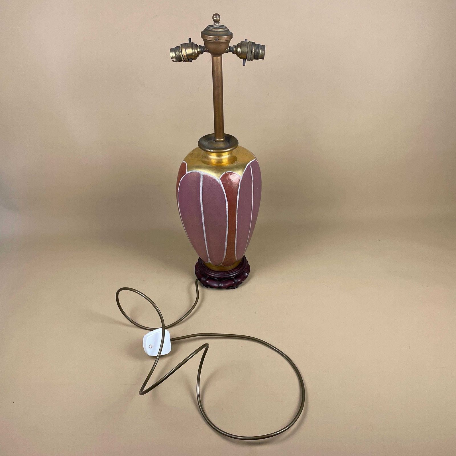 photo for sale Vintage Ceramic Lamp Light Bedside Table Side Antique Vase Cottage Pattern Patterned Pink Gold Brass Metal Gold 2 Bulbs Wood Base Oriental