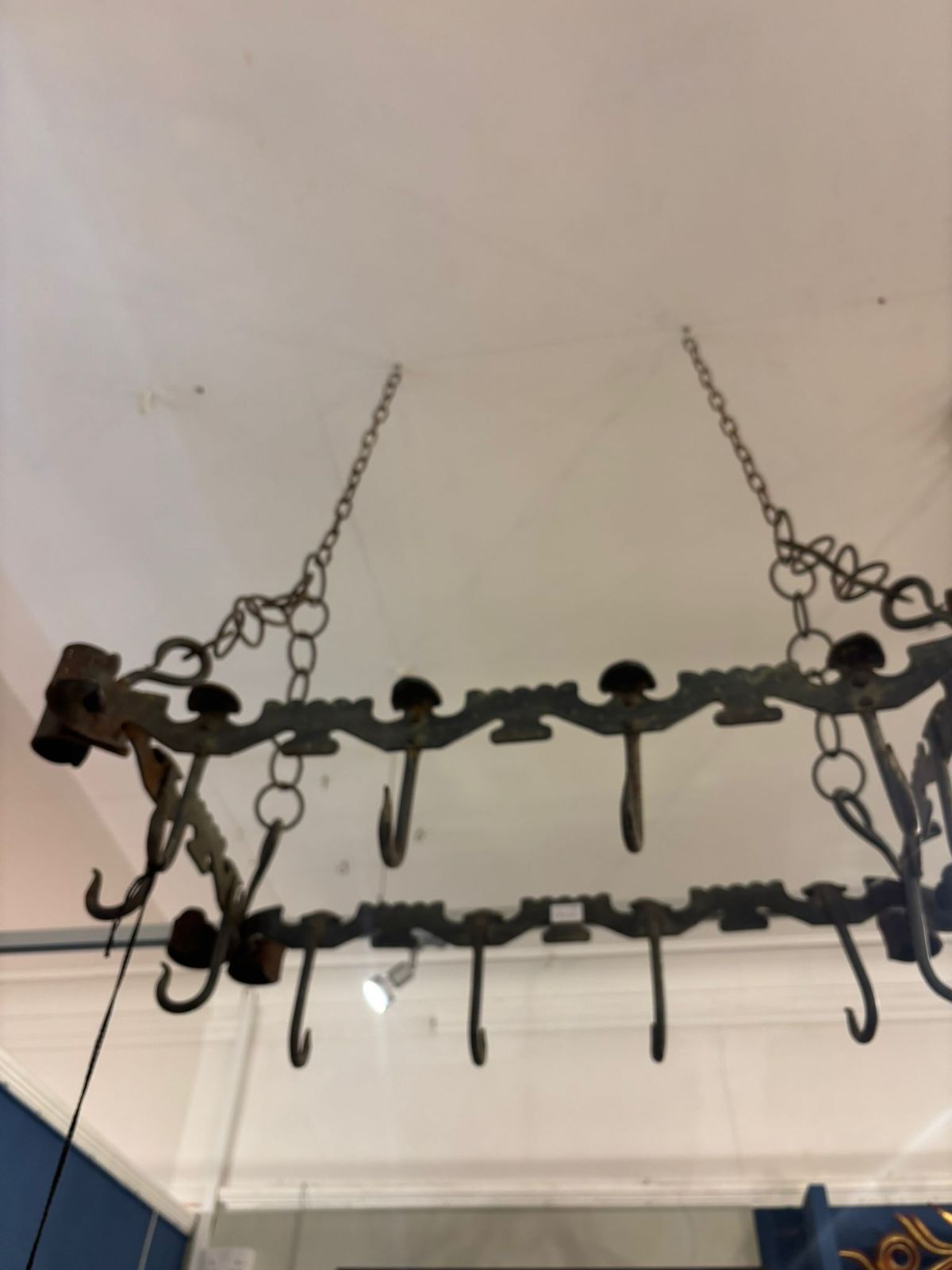 Wrought Iron Heavy Duty Vintage Pot Holder