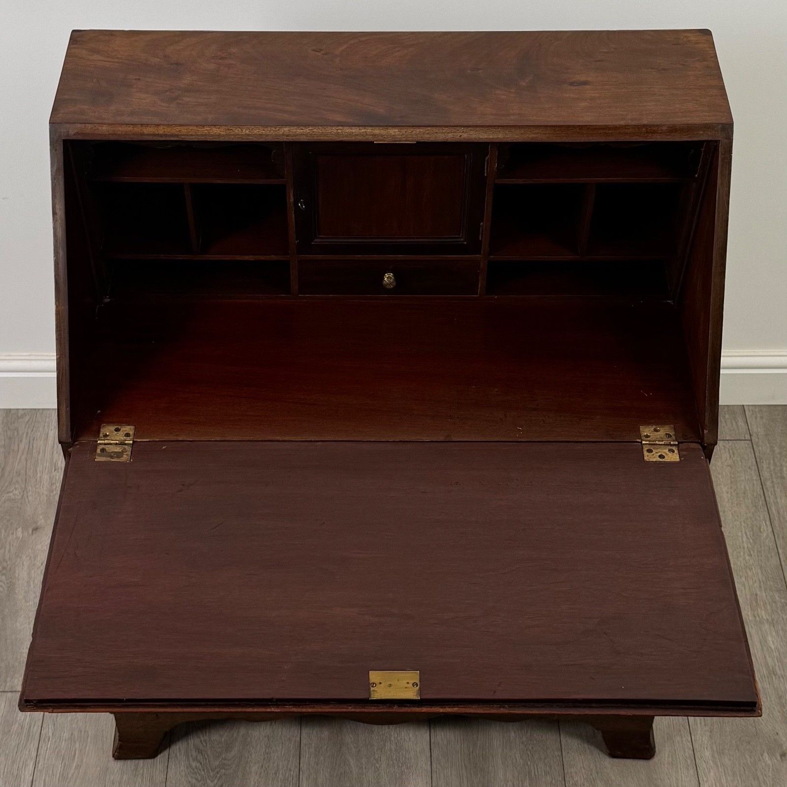 Furniture Antique 20th Century Fine Quality Bureau In Mahogany photo