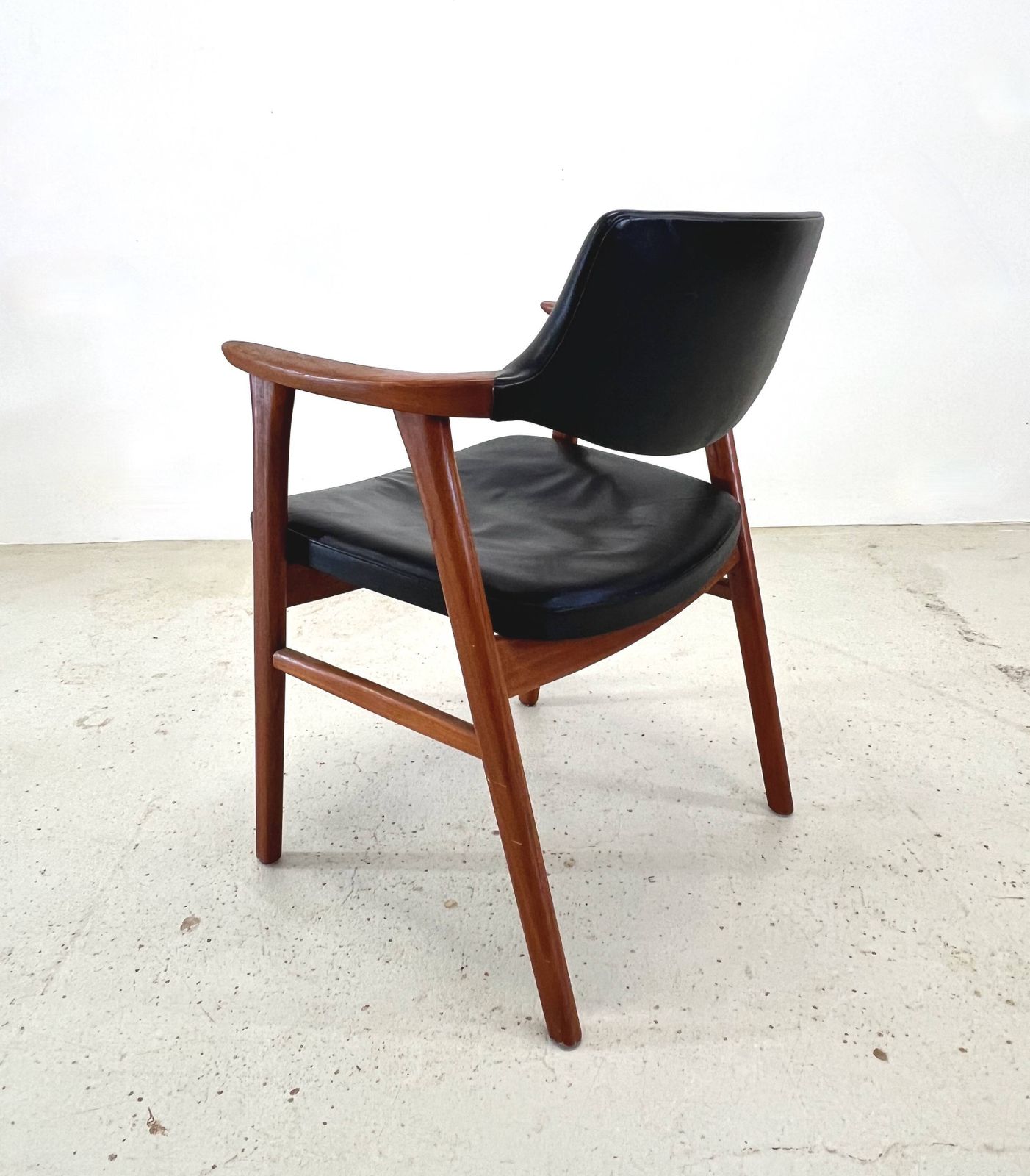 Erik Kierkegaard Teak & Leather Armchair By Hong Møbelfabrik, 1960s photo Furniture