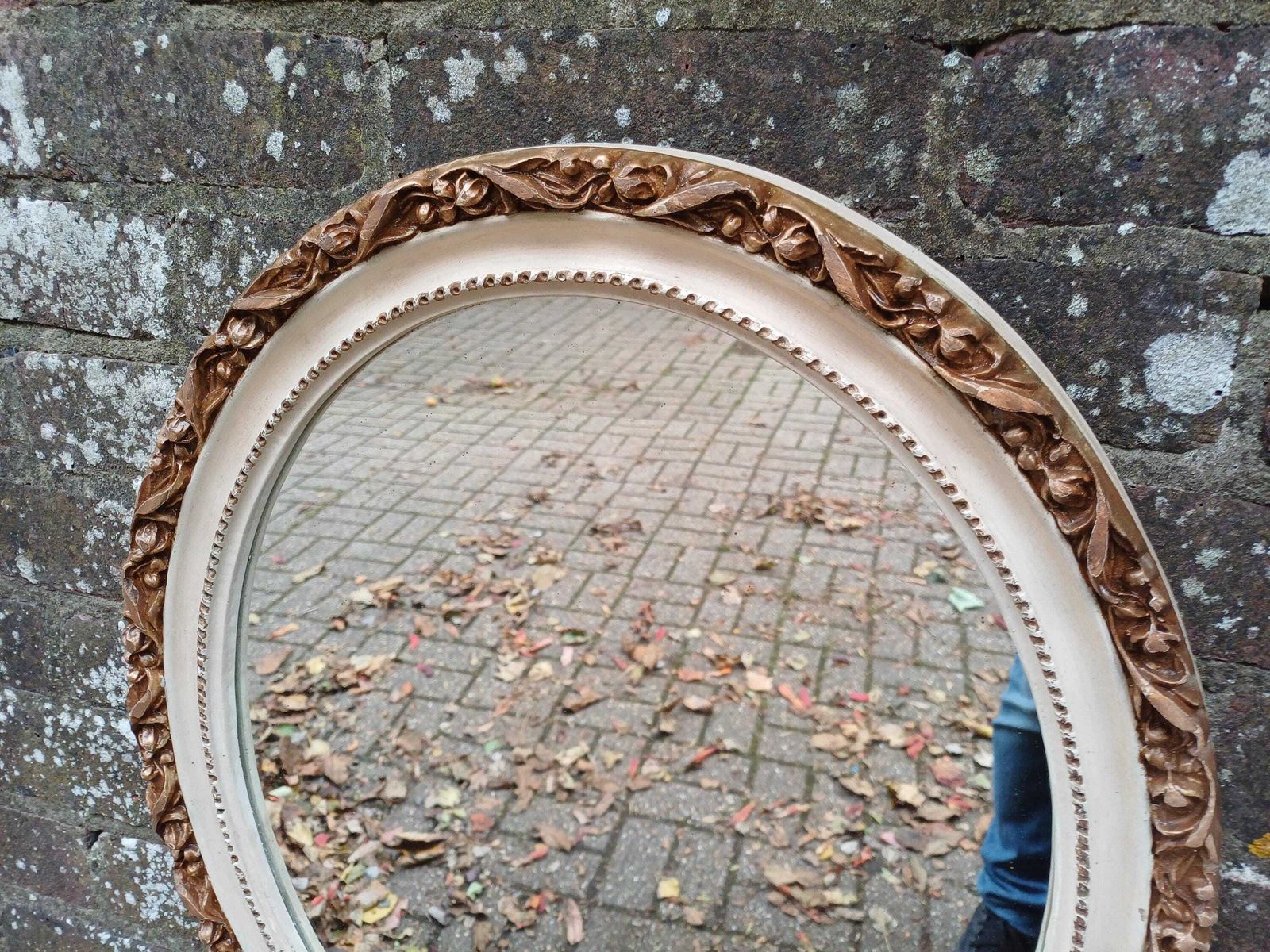 photo furniture Elegant 1950s Oval Gold And Cream Painted Wall Mirror Bevelled Glass Antique Moulded Ornate Plaster Frame With Original Finish.