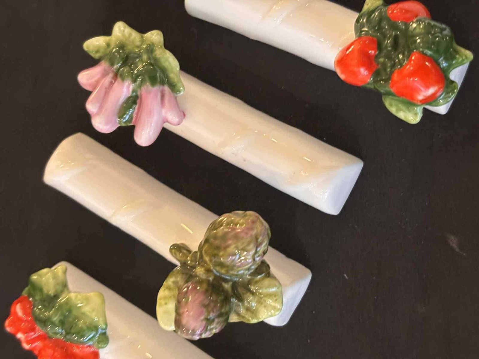 Ceramic Majolica Knife Rests Set: Ceramic Vegetable Fruits Cutlery Holder, France Vintage photo Home Decor