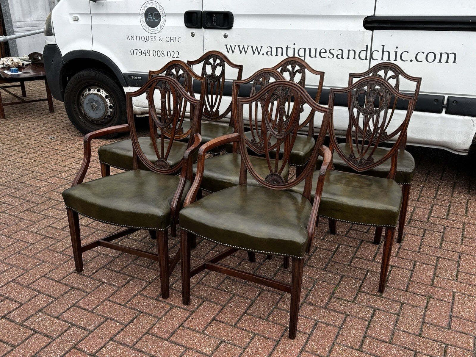 8 Hepplewhite Dining Chairs. Green Leather Upholstery. Prince Of Wales Feathers photo buy