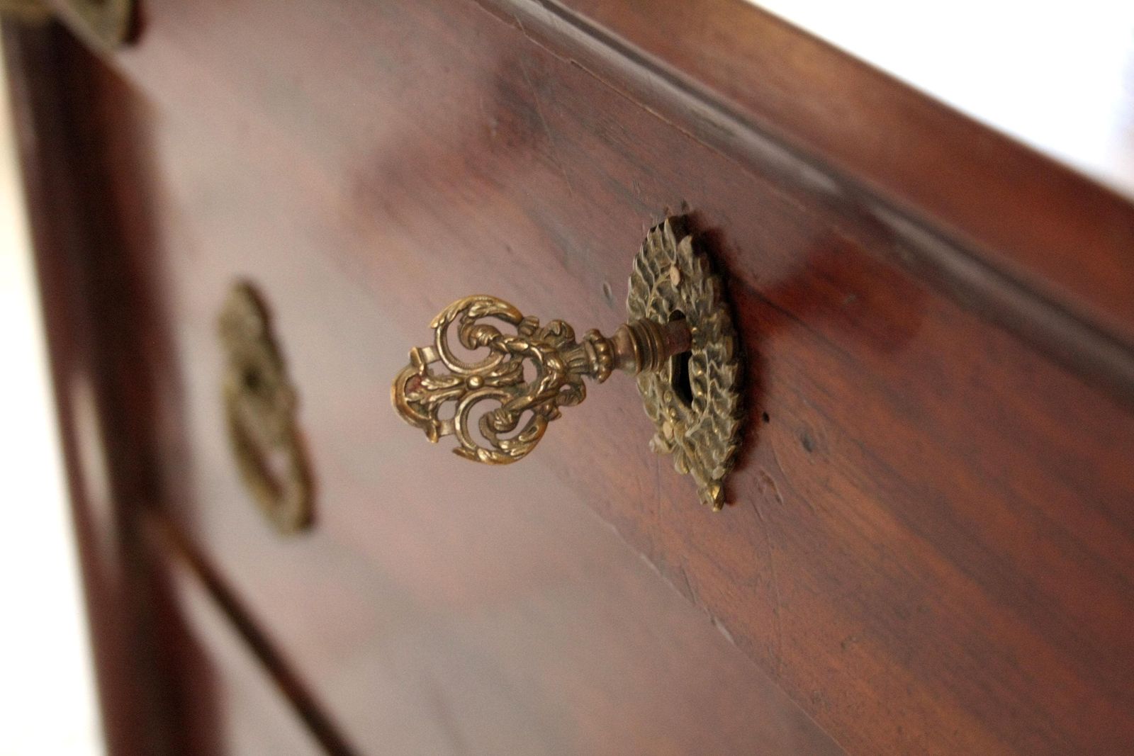 Empire Chest Of Drawers In Walnut With Bronze Details, 19th Century, Italy photo vinterior