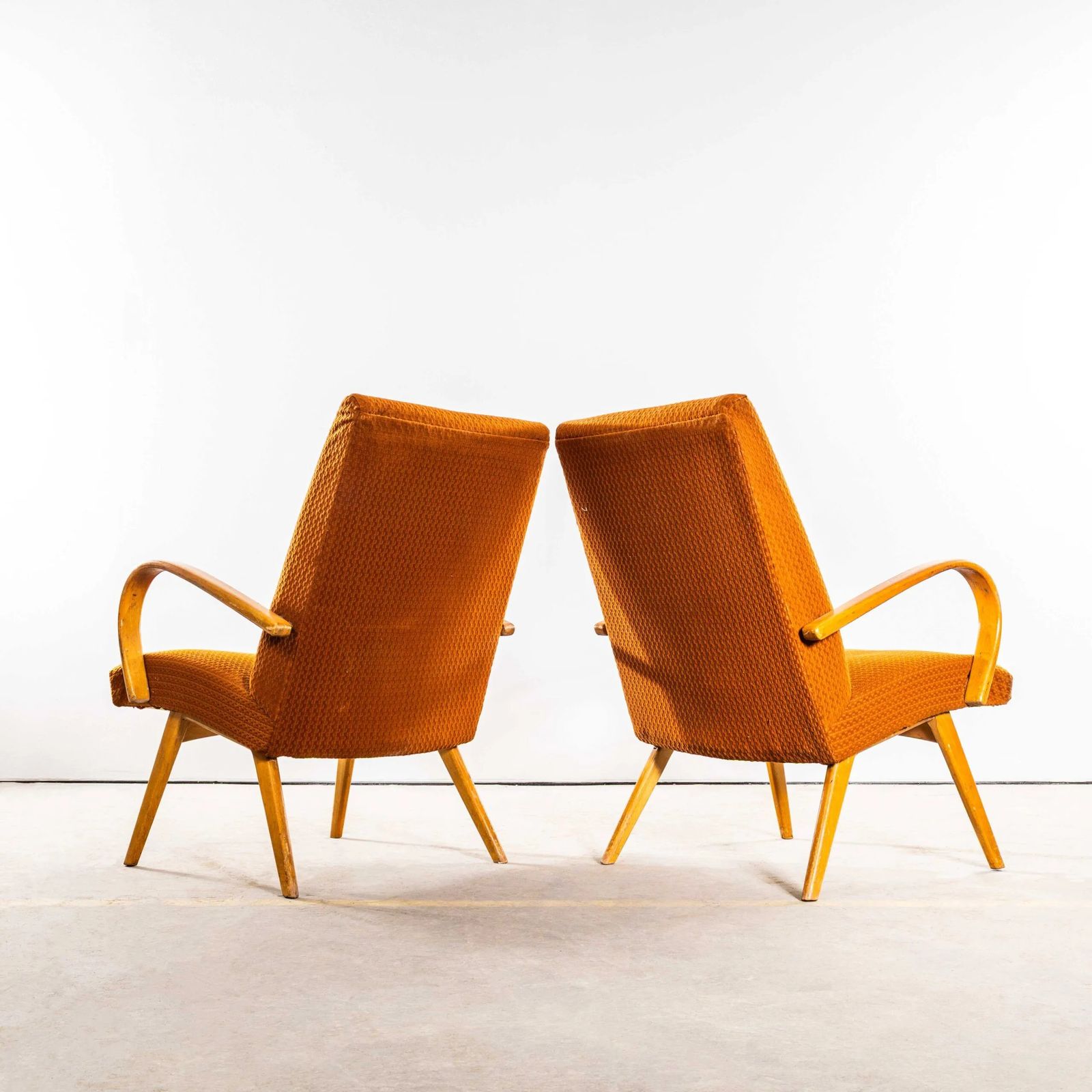 1950’s Jaroslav šmídek Original Armchairs In A Geometric Orange Jacquard – Standard Seat photo vinterior