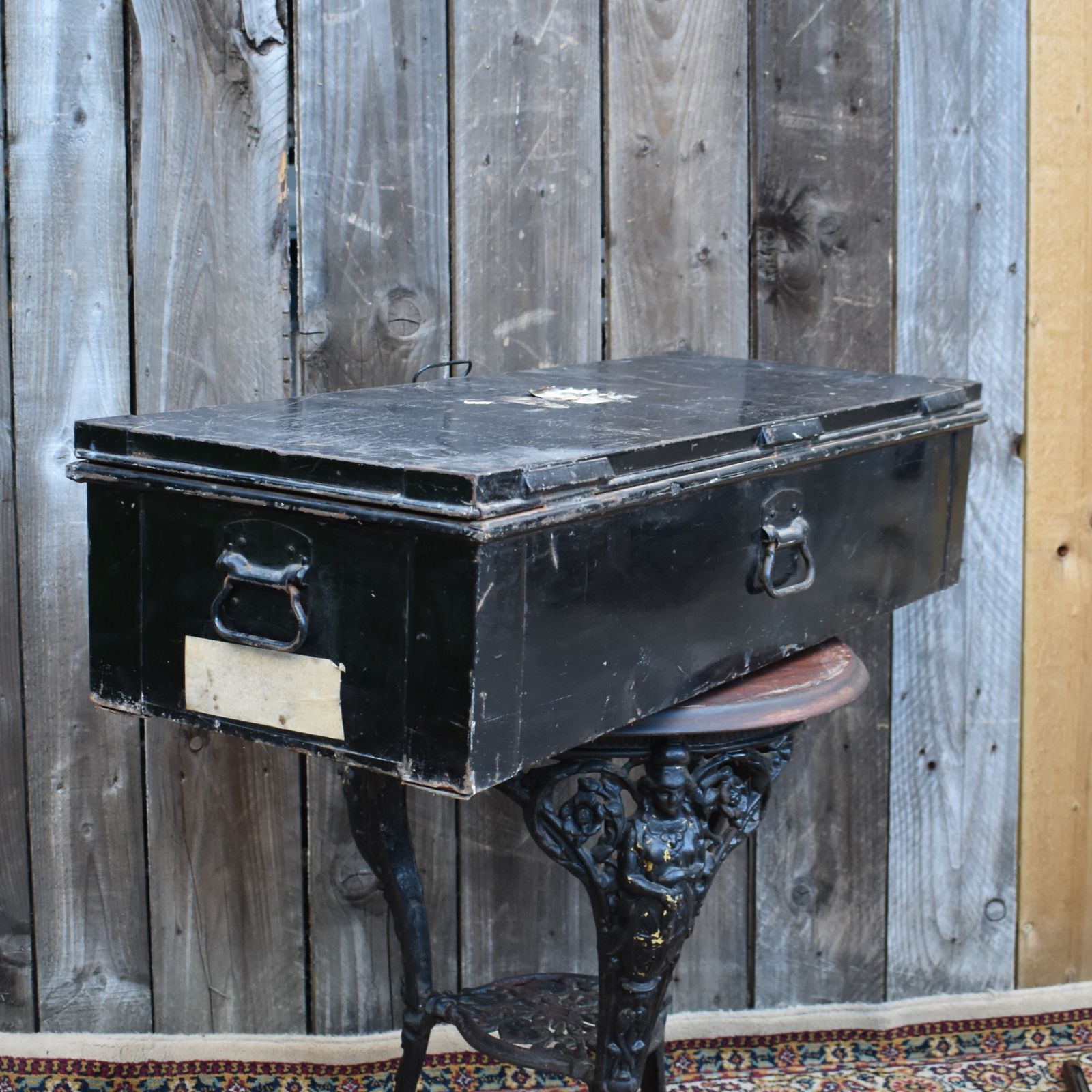 Antique Lieutenant Pugh Hms Eagle Toleware Military Army Uniform Travel Trunk