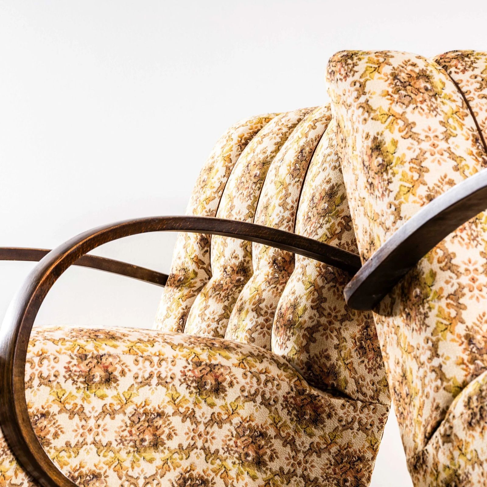 1950’s Jindrich Halabala Armchairs In Original Tapestry Floral Fabric photo Furniture
