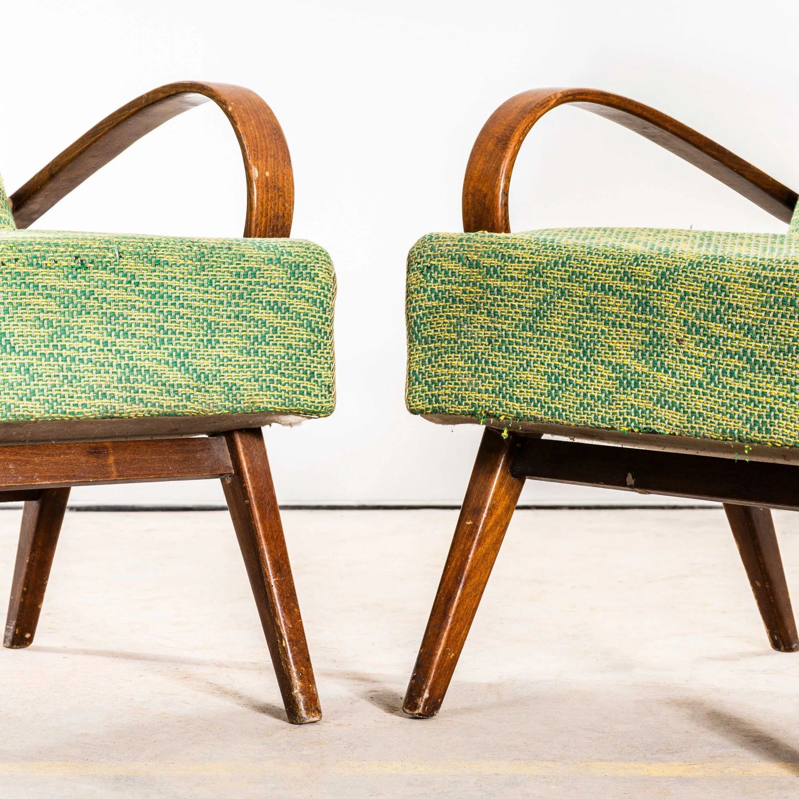 1950’s Jaroslav šmídek Original Armchairs In A Lime Heavy Geometric Weave Fabric With Sprung Seat photo 834.0