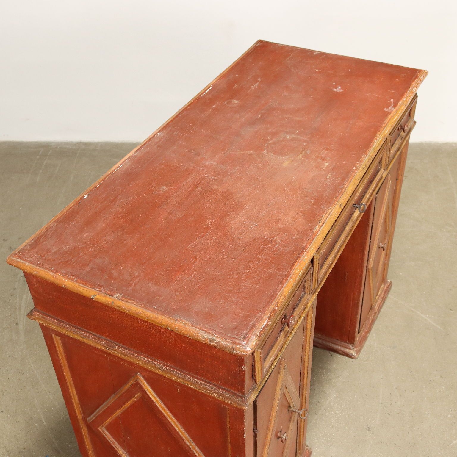 photo furniture Ancient Desk Poplar Italy XVIII Century