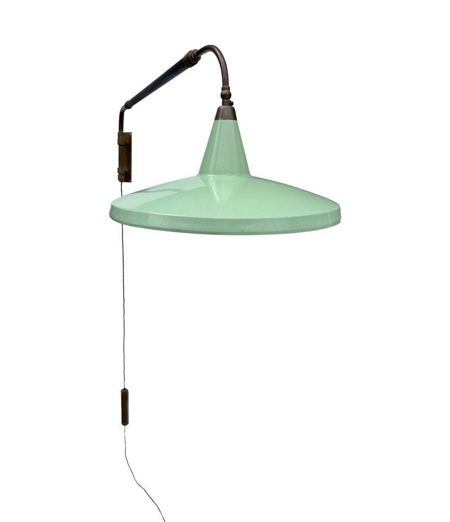 An Italian 1950s Stilnovo Brass Extendable Telescopic Wall Light With Green Stitched Leather Arm photo for sale