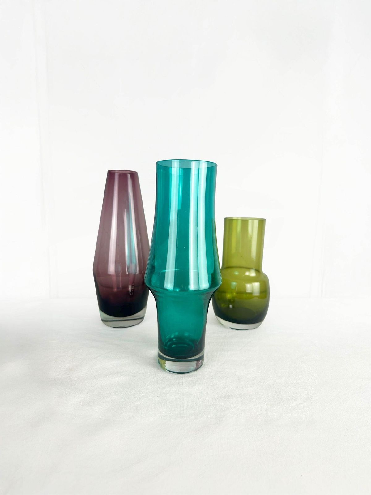 photo furniture Mid Century Aqua Marine Glass Vase By Aimo Okkolin For Rihimaki, 1960s
