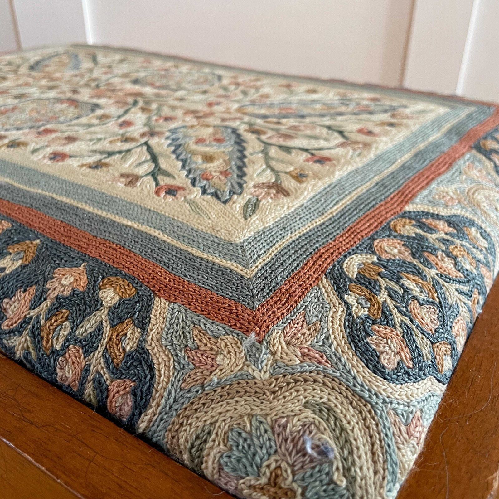 photo furniture Vintage Hallway Seat Needlepoint Upholstery Dressing Table Or Piano Bench Stool Wooden Frame Floral Motif Mid Century Tapered Legs