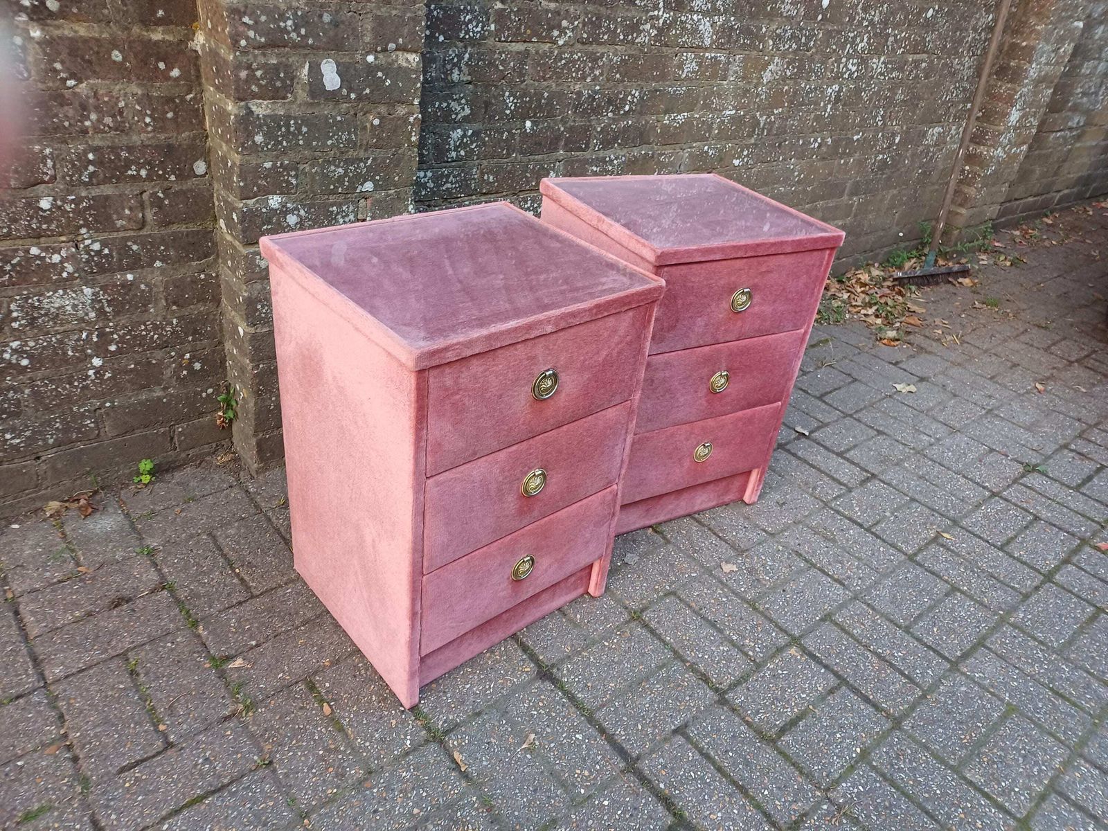 Pair Of Vintage Pink Velvet 3 Drawer Bedside Tables, Retro Eccentric Nightstands Brass Handles, Hollywood Regency Bedroom Decor Glass Tops photo vintage