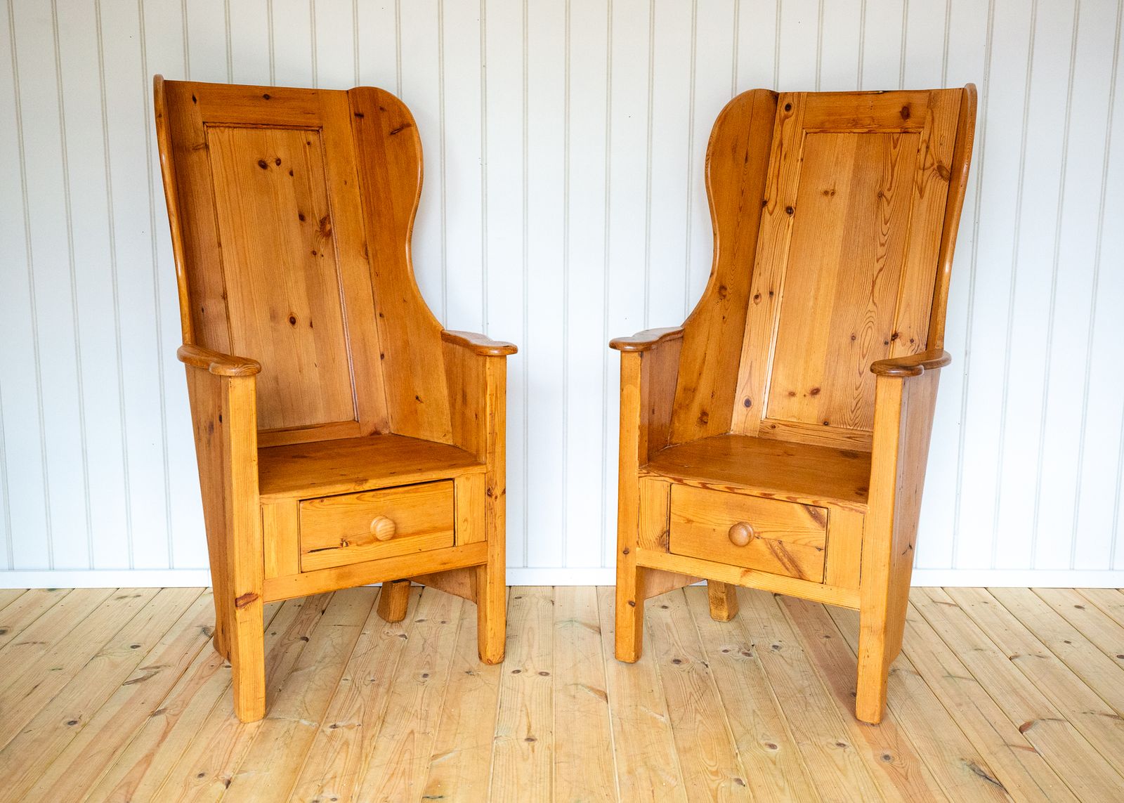 3550.0 Pair Of Blonde Lambing Chairs Rustic Farmhouse Armchairs Wingback Fireside Reading Mid Century Vintag.E Country House photo
