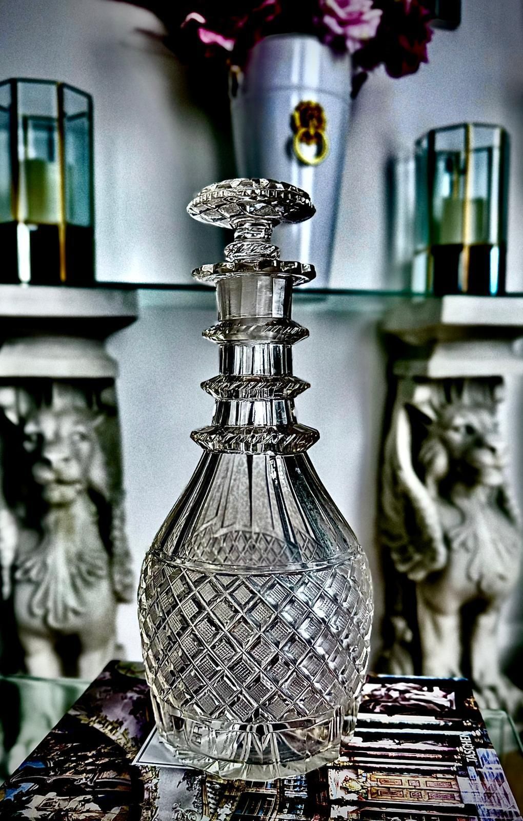 Georgian Hand Cut Glass Decanter, Strawberry Diamond & Fluted Design, C.1820–1835