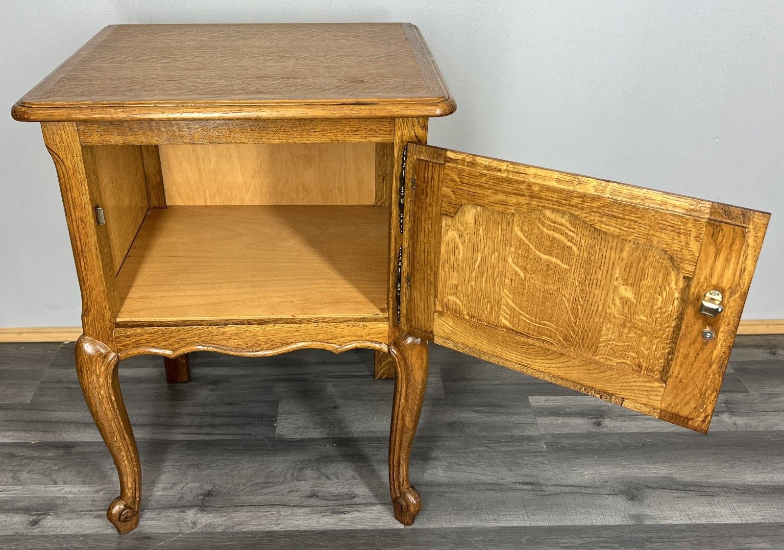 Furniture Pair Of  Bedside Tables Vintage French Louis Oak Nightstands Cabinets Lot 4243 photo