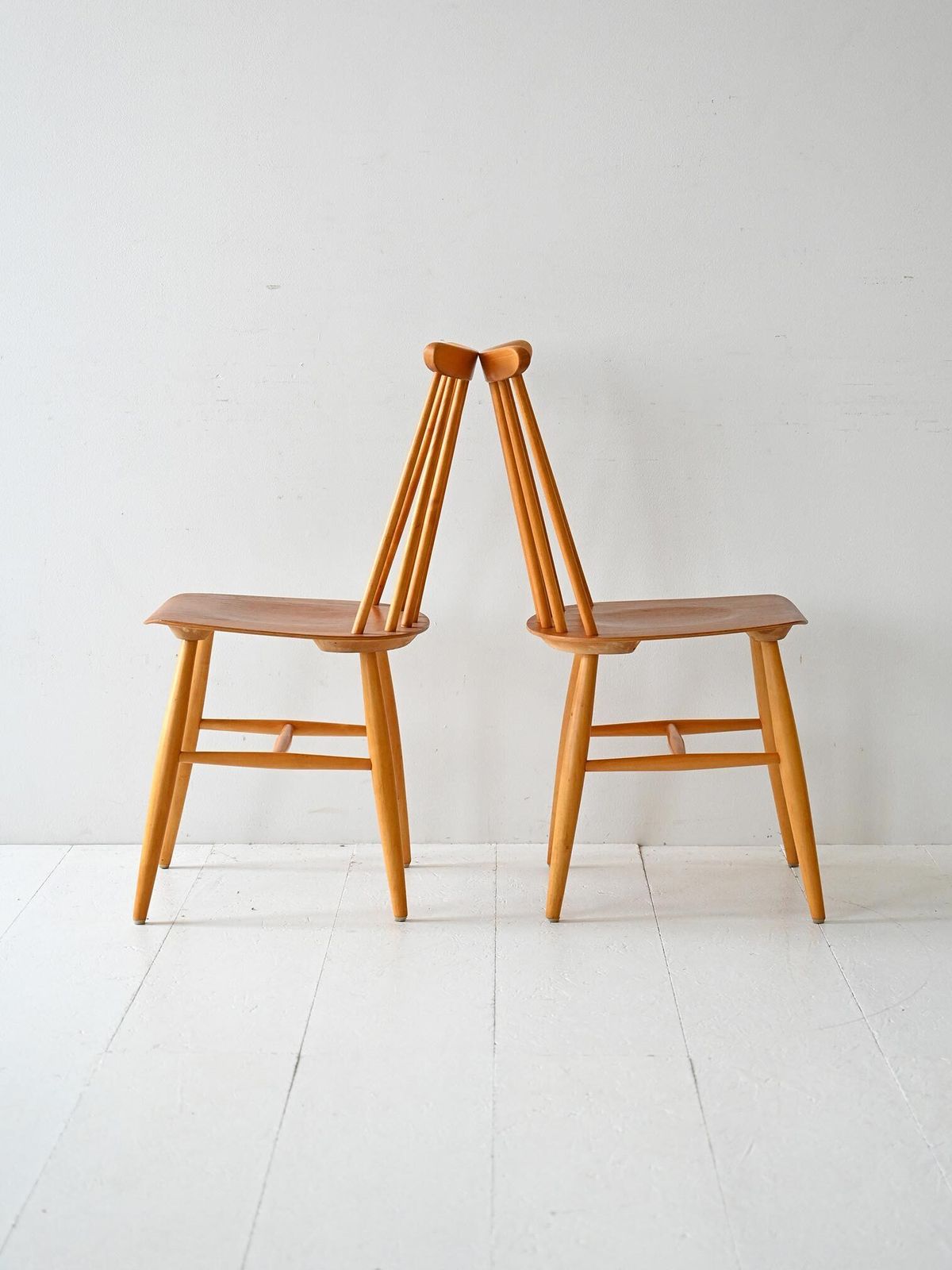 Set Van 4 Scandinavische Fanett Stoelen Van Ilmari Tapiovaara photo for sale