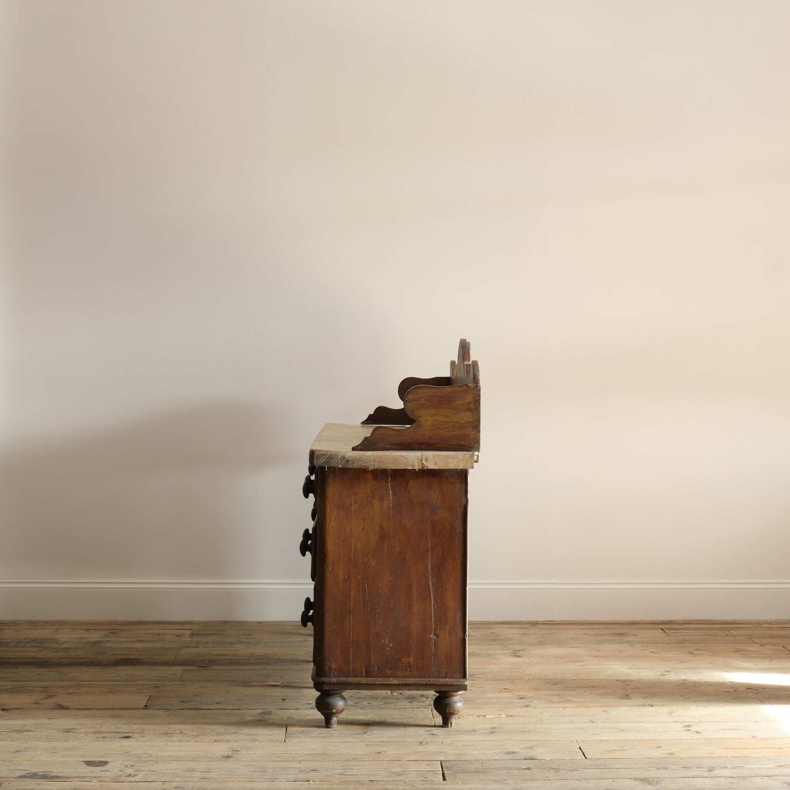 19th Century Kitchen Dresser In Original Paint photo vinterior