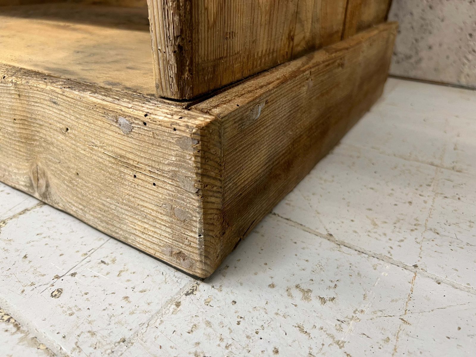Free Standing Rustic Haberdashery Shelves Pigeon Hole Storage Sideboard photo vintage
