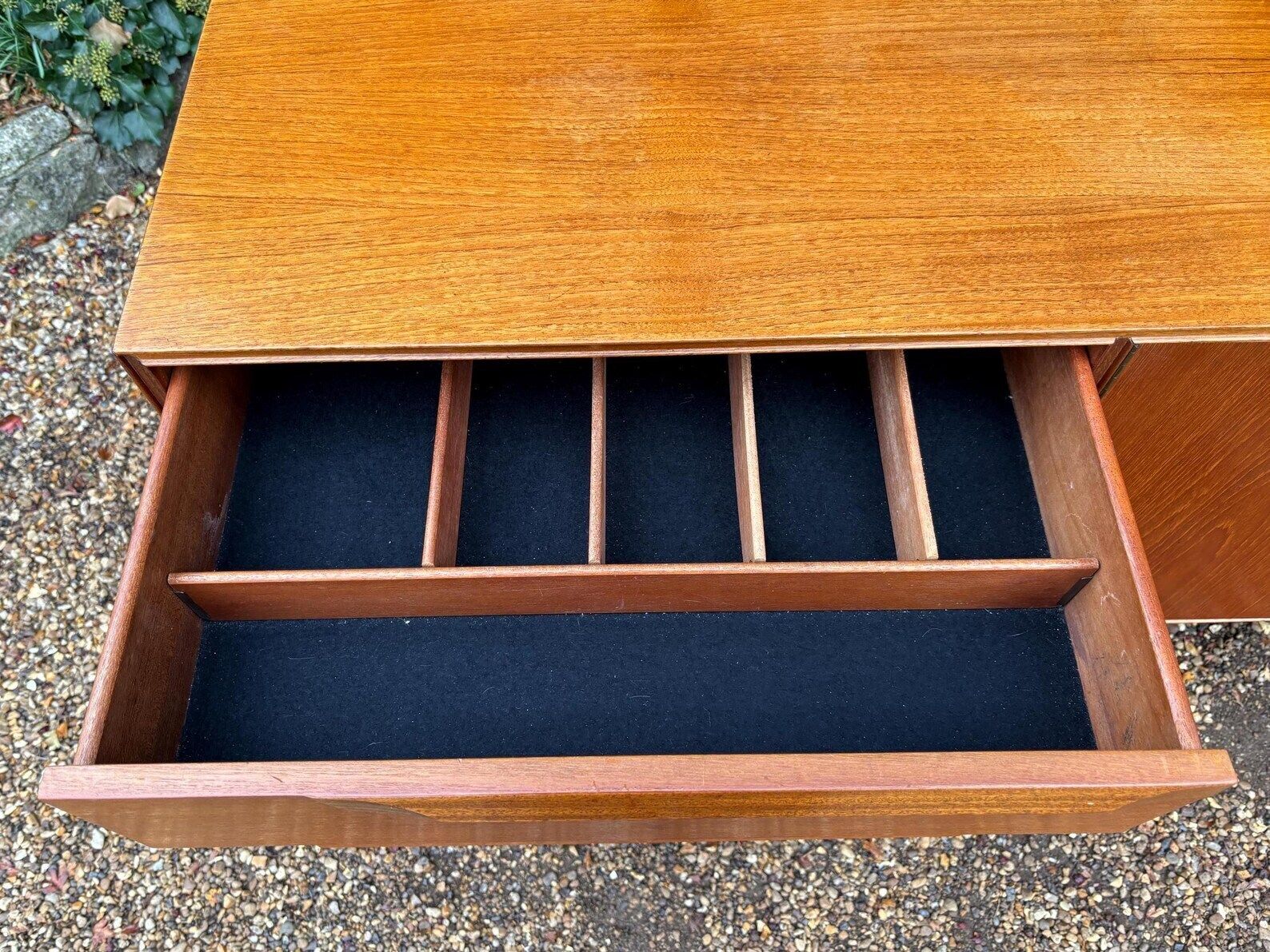 photo buy Vintage McIntosh Of Kirkcaldy ‘Eden’ Sideboard