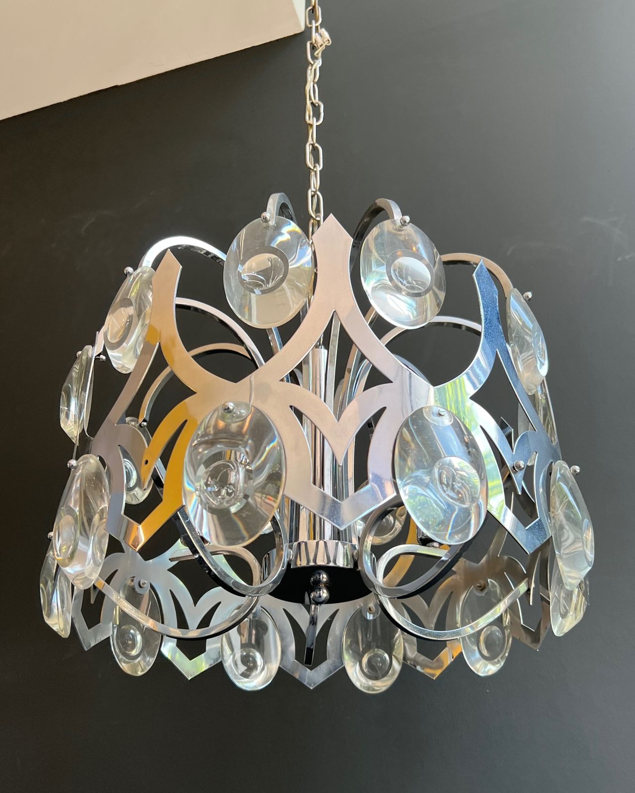 photo vinterior Chrome And Crystal Designer Chandelier By Angelo Gaetano Sciolari. Circa 1970