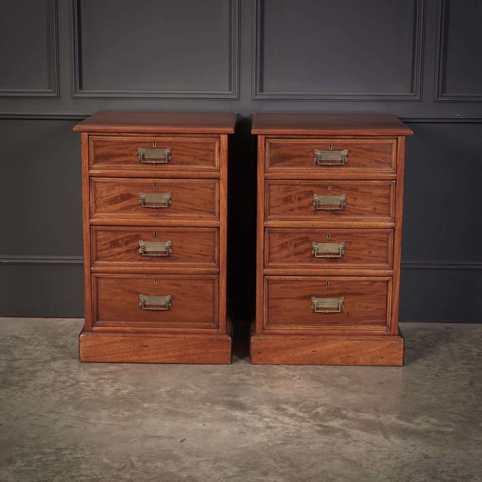 Large Pair Of Victorian Mahogany Bedside Chests photo for sale
