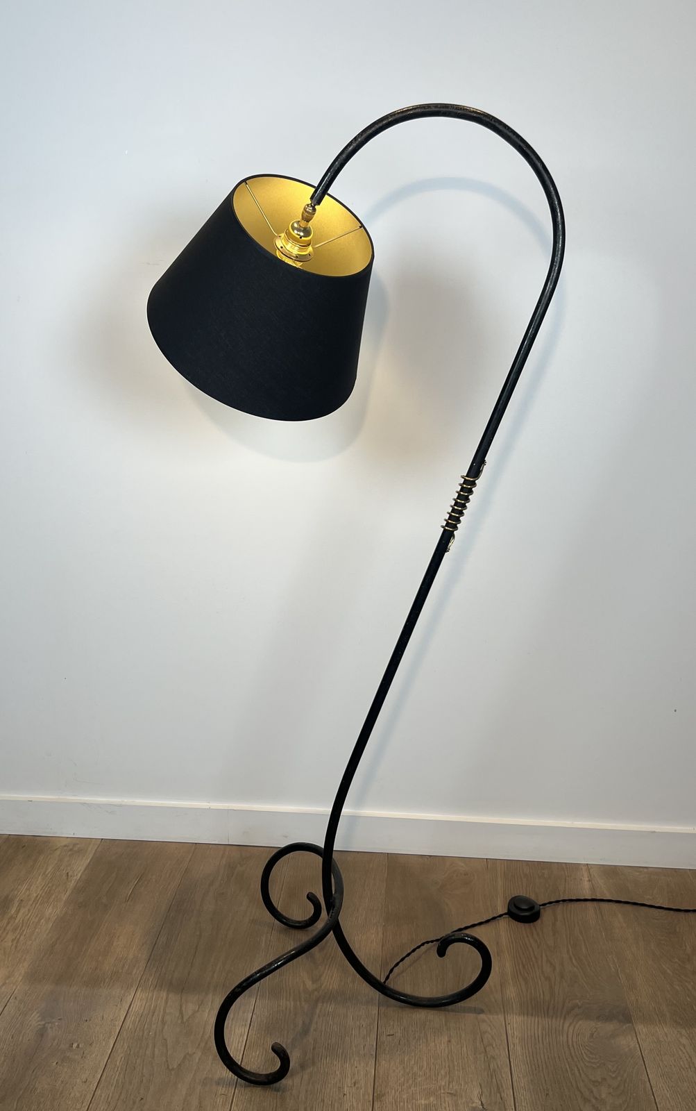 Lighting Designer Parquet Floor Lamp In Black Lacquered Metal And Brass In The Style Of Jean Royère photo