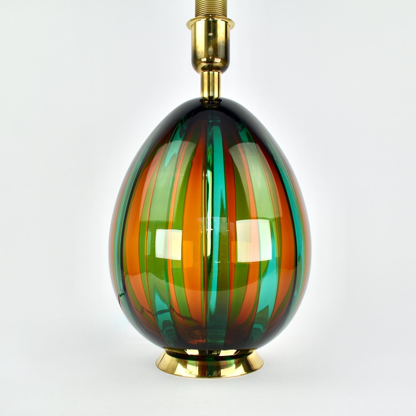 Vintage Murano Glass Veart Table Lamp | Mid Century Green Red Gold Accent Light Buffet | Brass Vintage Venini Italian Gold Hollywood Regency photo 568.0