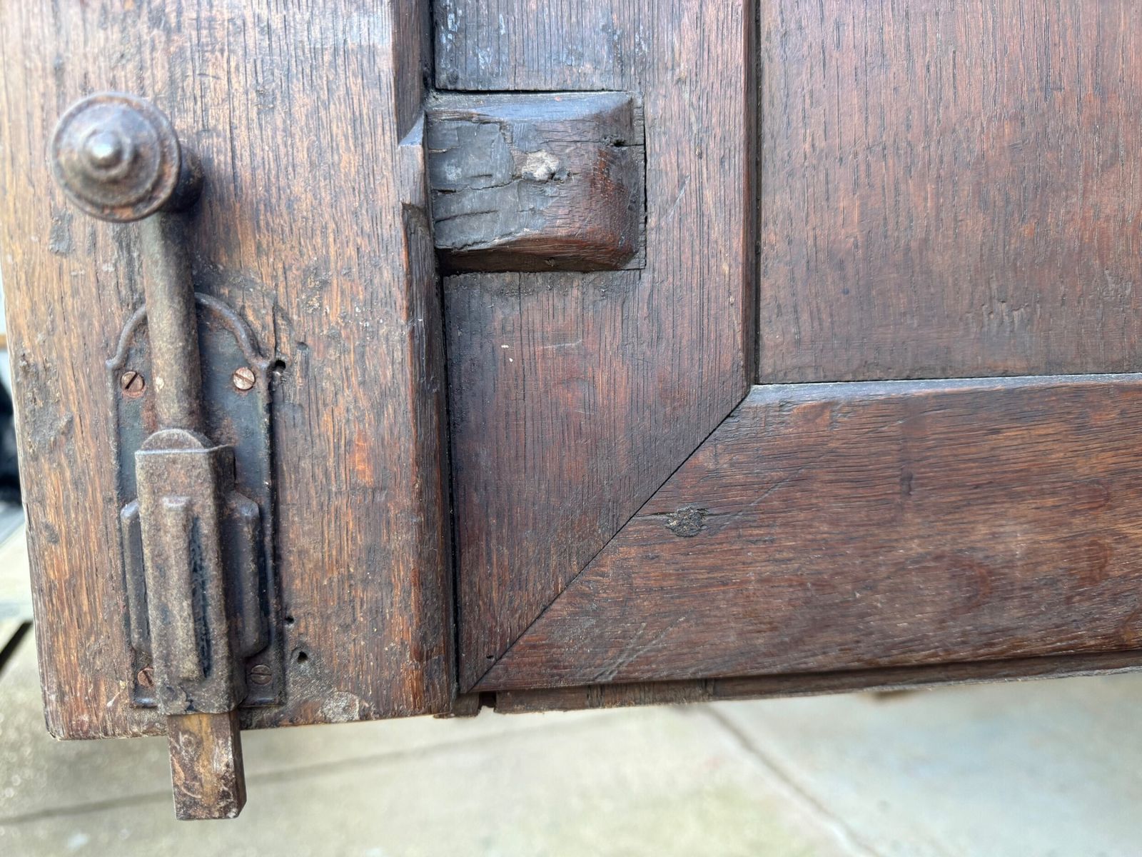 photo vinterior 18th Century French Normandie Larder Cupboard