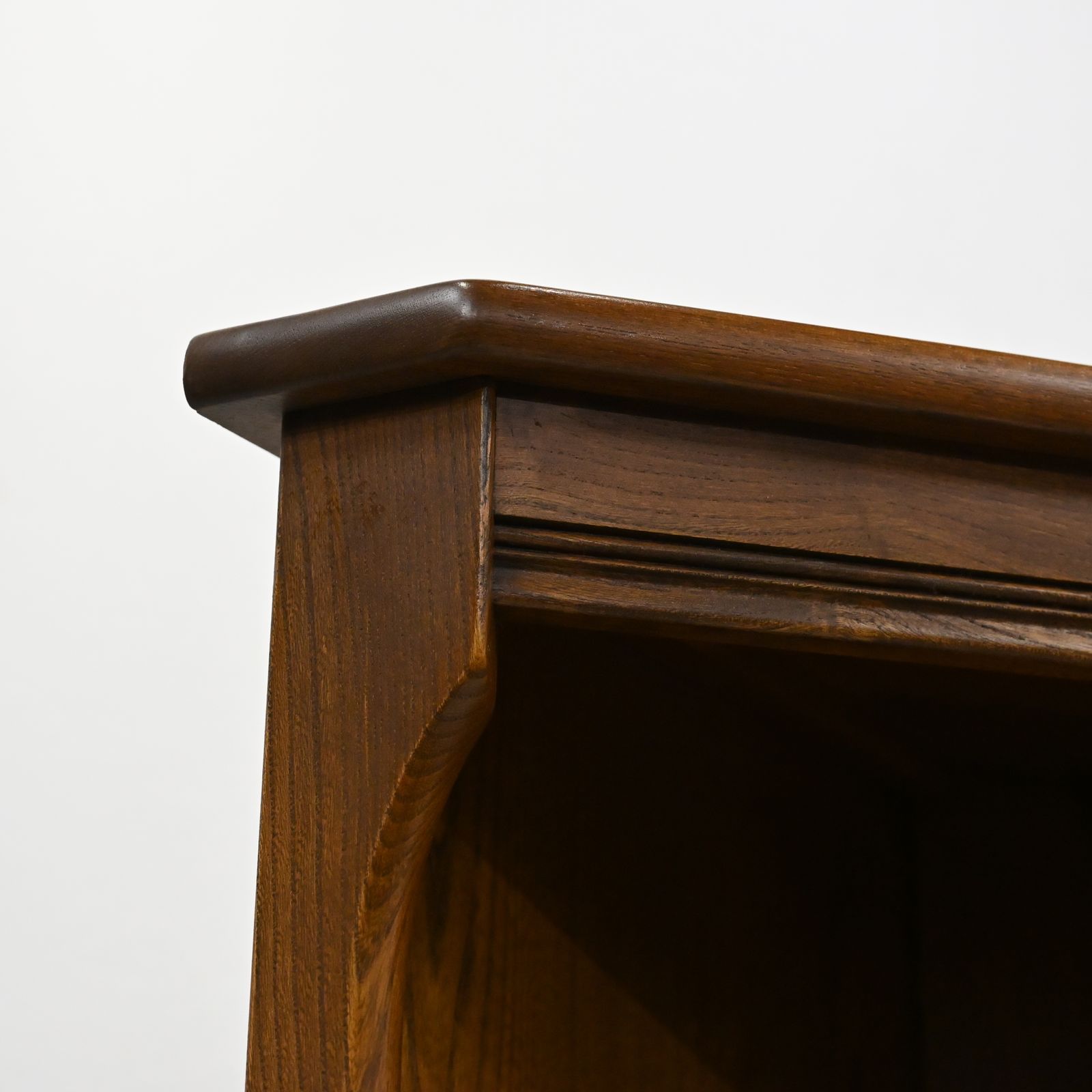 photo buy Genuine Ercol Corner Cabinet With Shelves #474 Exc Free Uk Delivery