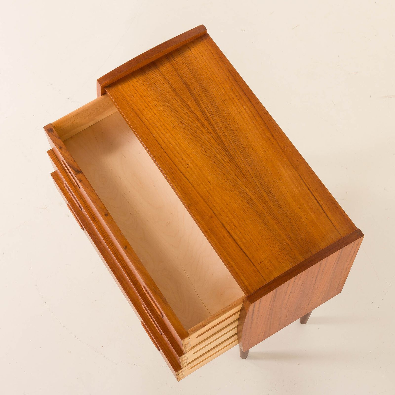 701.0 Small Danish Teak Chest Of Drawers, 1960s photo