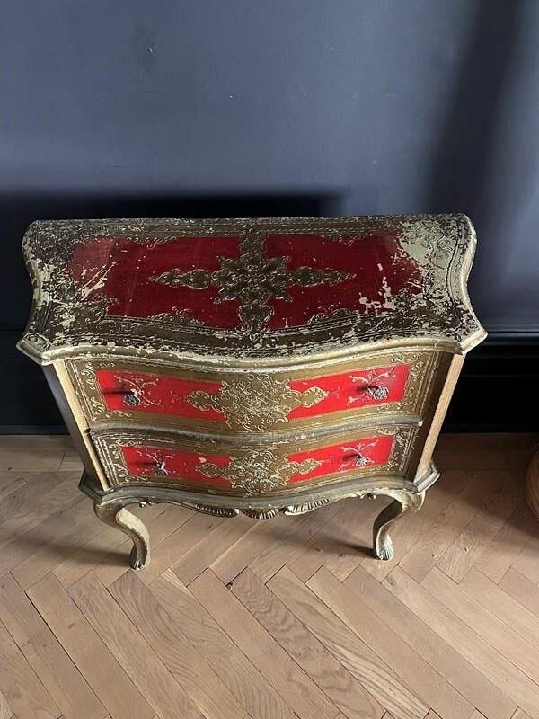 Large Italian Florentine Chest photo Furniture