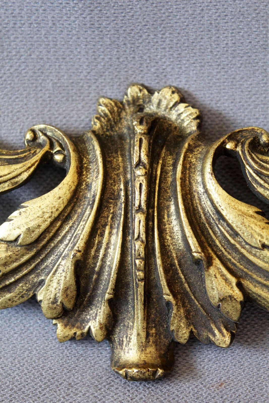 Antiek Zwaar Verguld Bronzen Fronton, Meubelornament, Deuromlijsting, Gegoten, Regency, 19e Eeuw, Decoratieve Elementen photo furniture