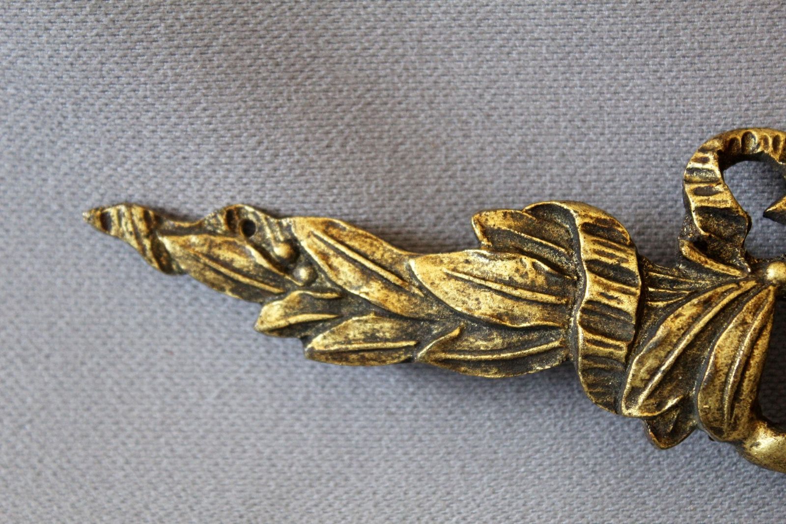 Antiek Zwaar Verguld Bronzen Fronton, Meubelornament, Deuromlijsting, Gegoten, Regency, 19e Eeuw, Decoratieve Elementen photo Bouwonderdelen