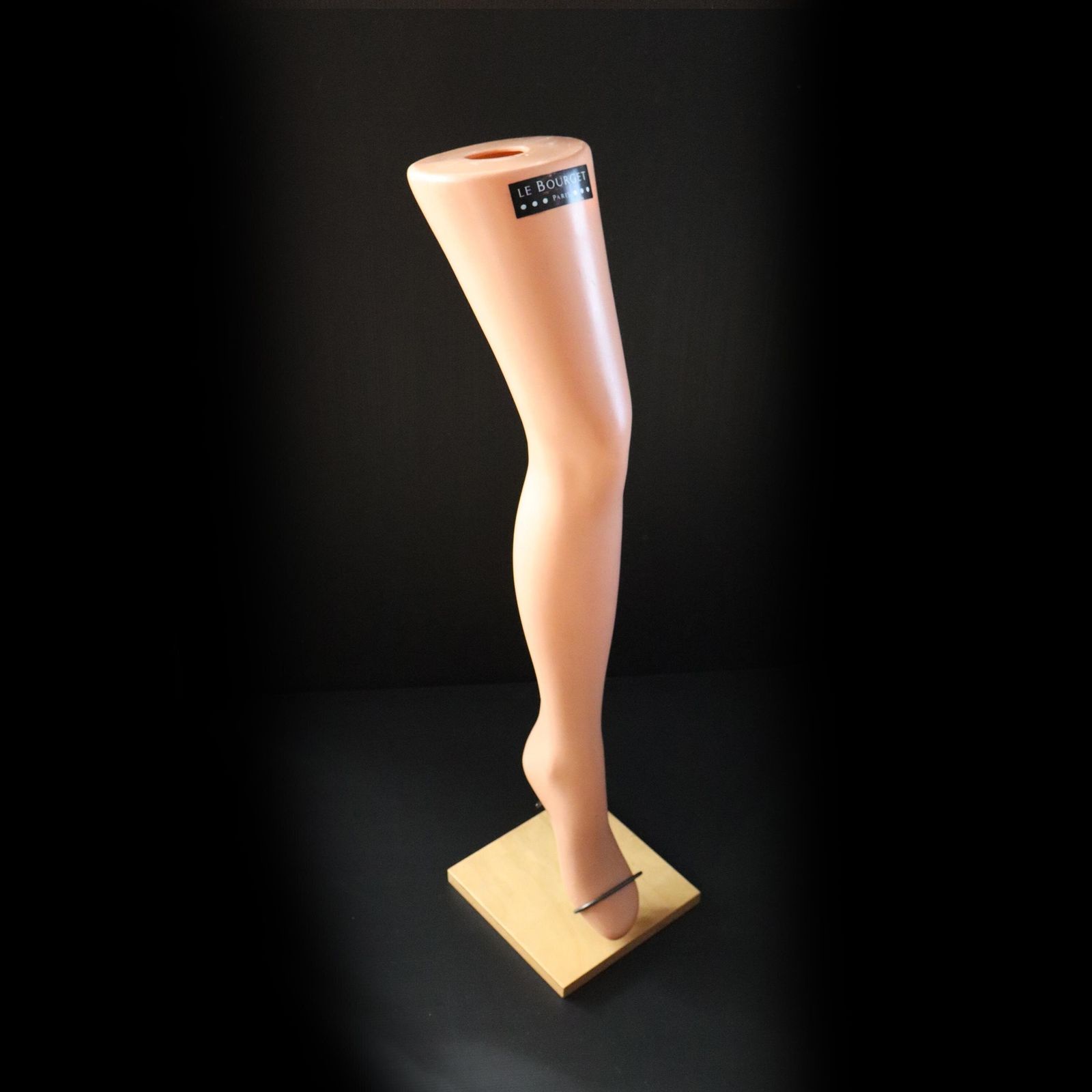 1970s French Plastic Women's Mannequin Leg For Display By Le Bourget Paris