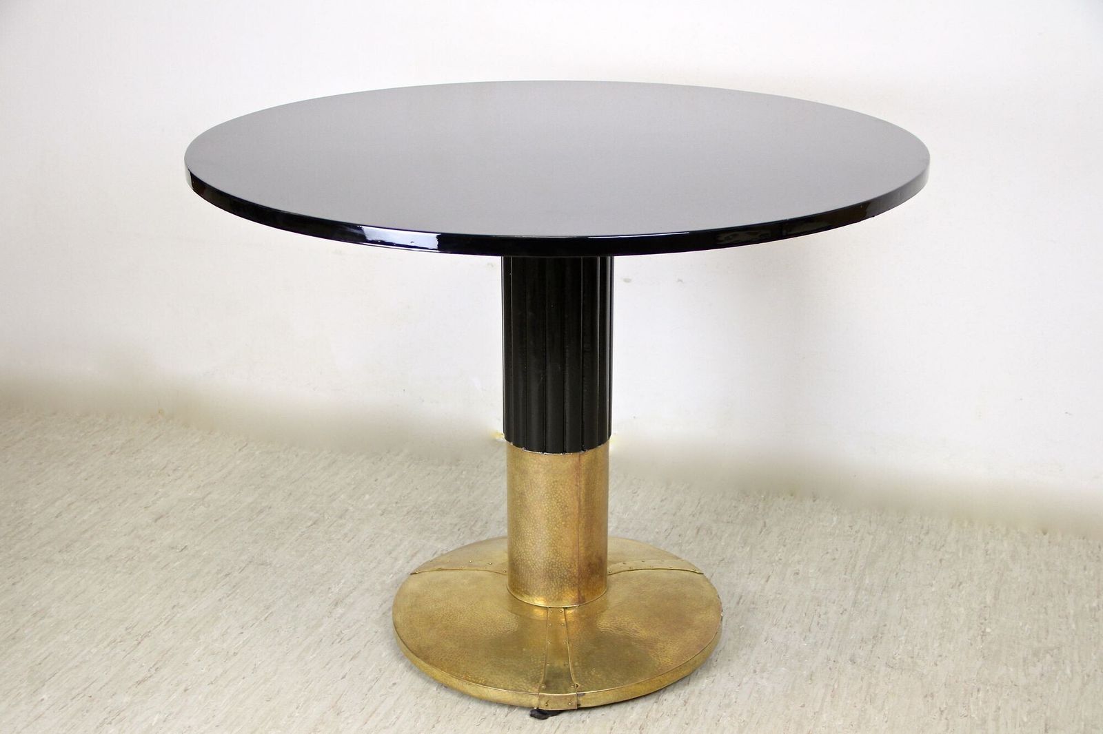 20th Century Art Nouveau Dining/ Salon Suite With Round Table By Thonet, At 1910 photo 9200.0