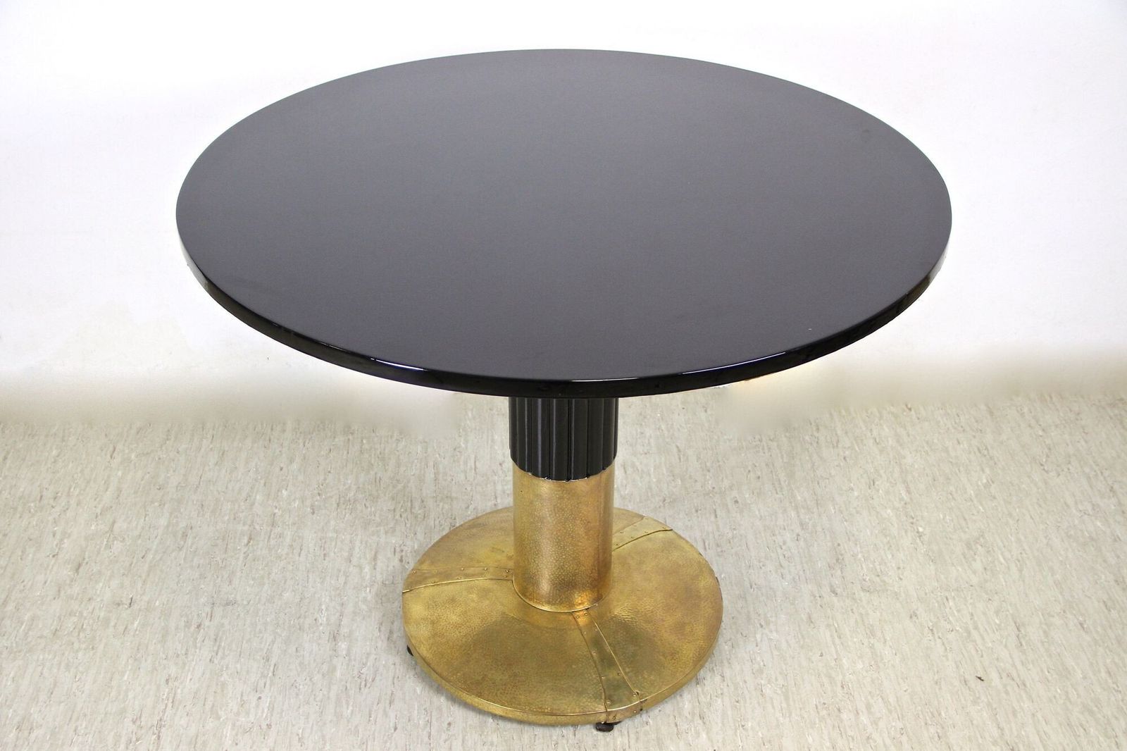 9200.0 20th Century Art Nouveau Dining/ Salon Suite With Round Table By Thonet, At 1910 photo