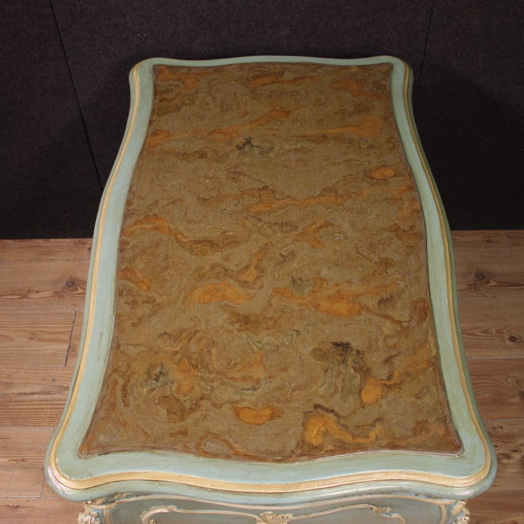 Venetian Lacquered And Painted Writing Desk From The 20th Century photo 4200.0