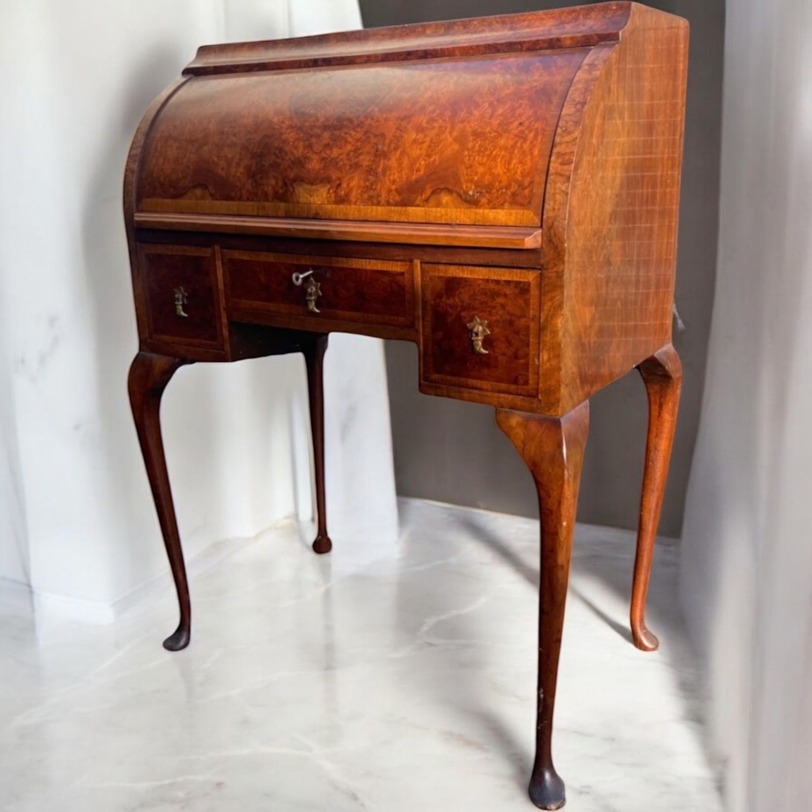 Small Queen Anne Walnut Cylinder Roll Top Bureau Writing Desk Ladies