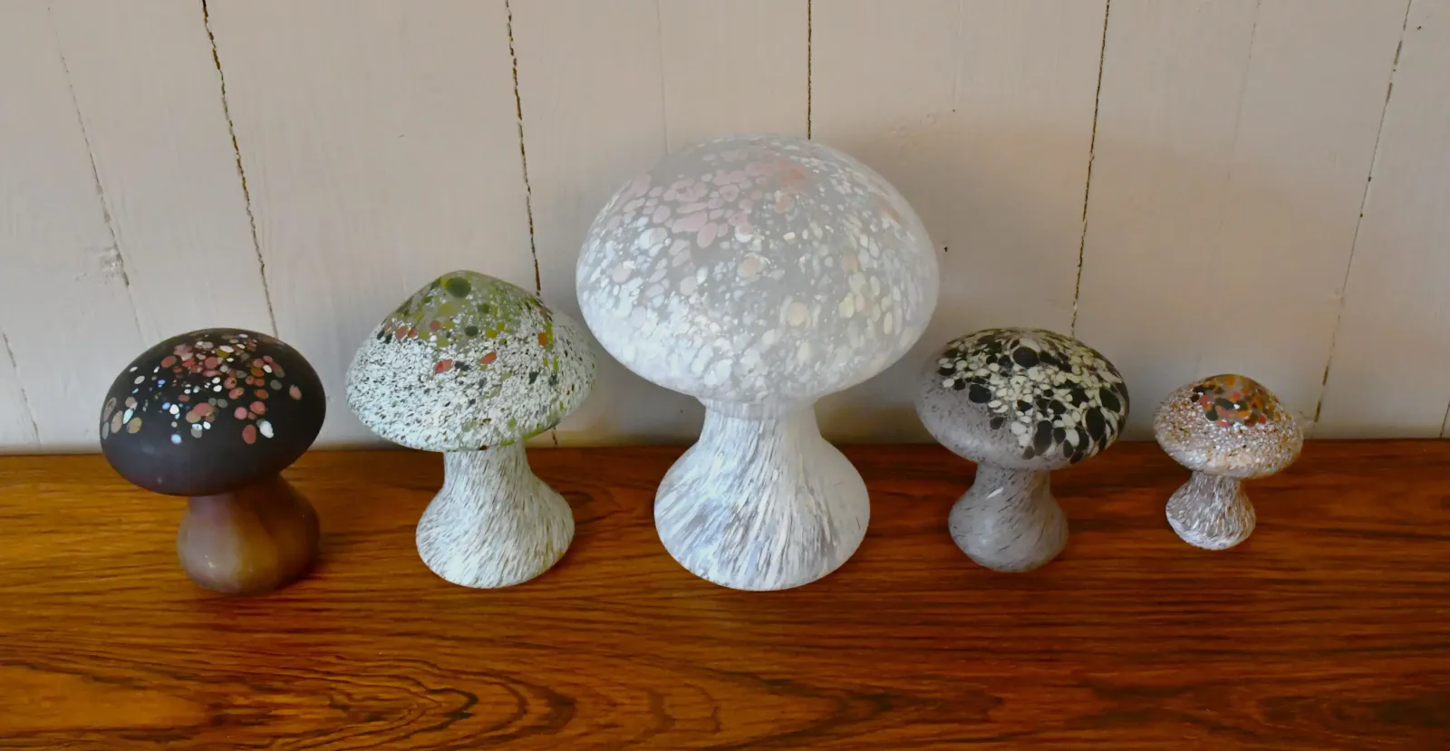 Art Glass Mushrooms By Monica Backström For Kosta, 1970s, Set Of 5 photo 754.0